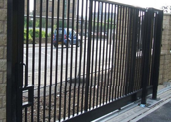 中国 壁の混合物のために塗られる耐久財によってモーターを備えられる金属のスライド・ゲートの粉 サプライヤー